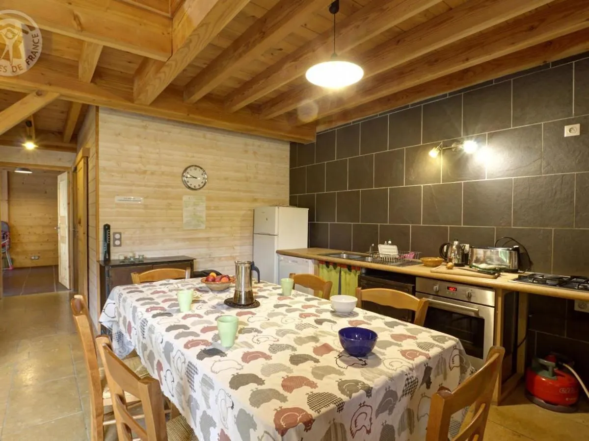 Gite 3 Chambres Avec Terrasse, Jardin Et Equipements Bebe - Fr-1-496-190 Saint-Romain-d'Urfe Holiday home
