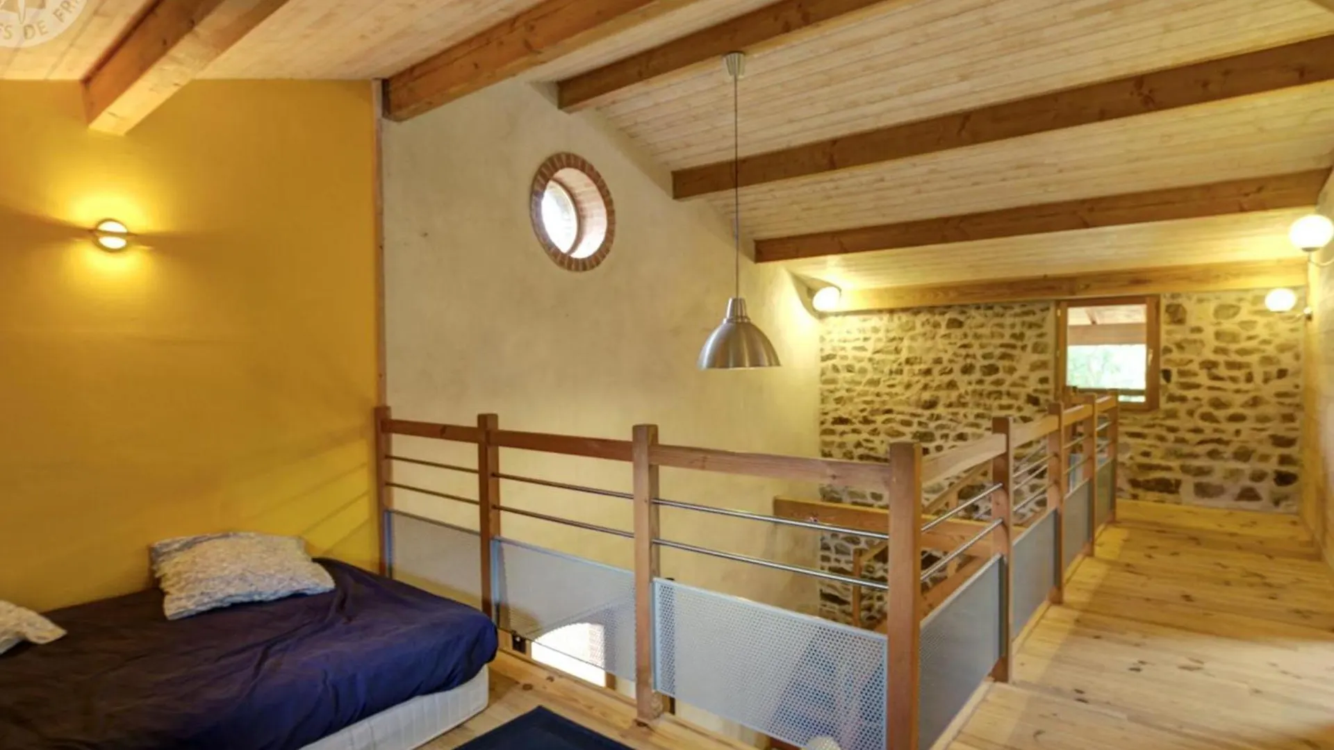 Holiday home Gite 3 Chambres Avec Terrasse, Jardin Et Equipements Bebe - Fr-1-496-190 Saint-Romain-d'Urfe