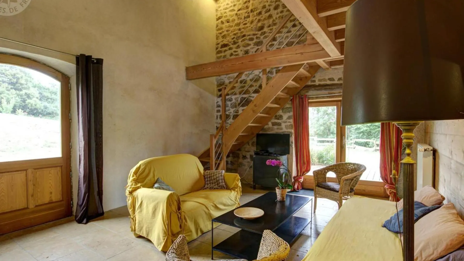 Holiday home Gite 3 Chambres Avec Terrasse, Jardin Et Equipements Bebe - Fr-1-496-190 Saint-Romain-d'Urfe France